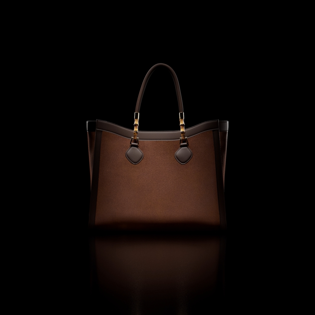 Gucci Facebook ad