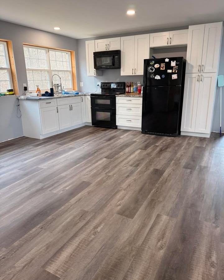 BestLaminate Facebook ad