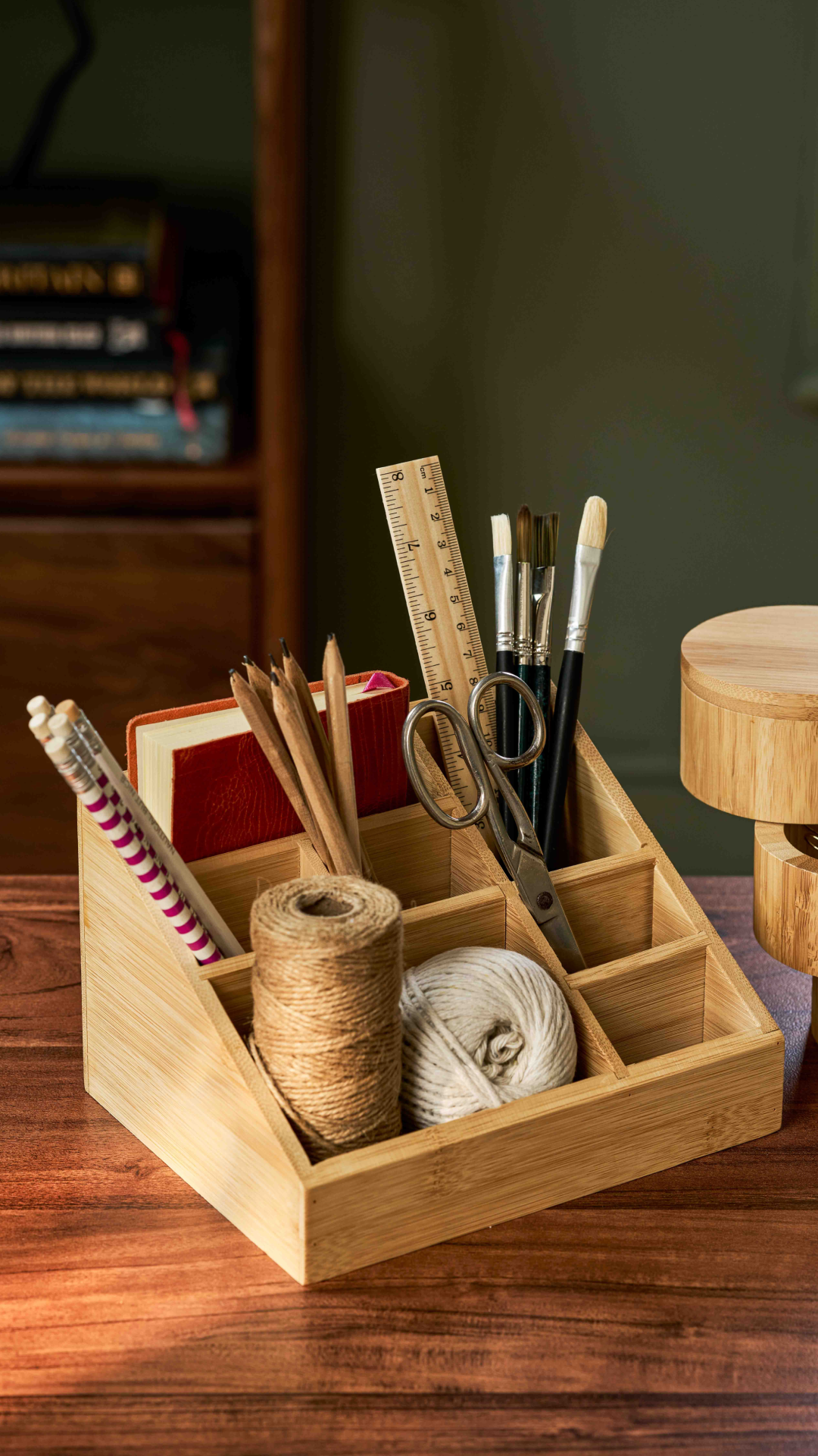 Wayfair Facebook ad: Ease Into Autumn