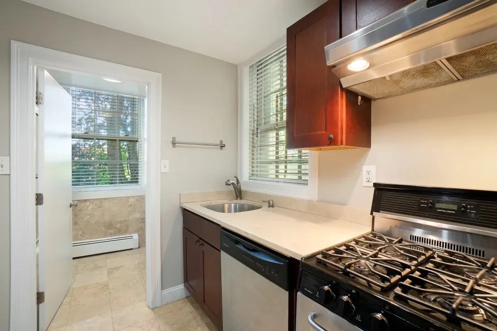 Apartment List Facebook ad