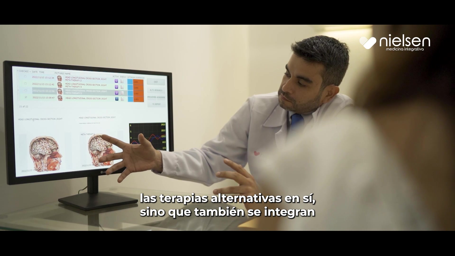 Nielsen - Centro de Medicina Integrativa Facebook ad: ESCUCHAR: ¿Es realmente necesario que un médico colegiado…