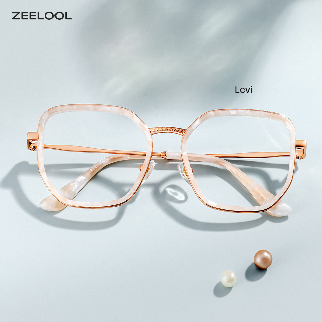 Zeelool Facebook ad