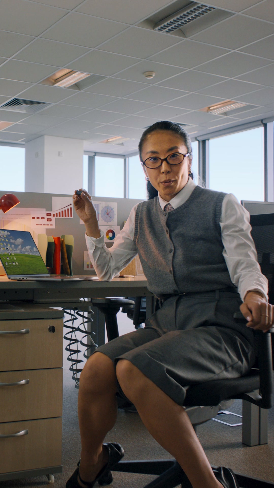 SanDisk Storage Facebook ad: SANDISK Extreme Fit drive