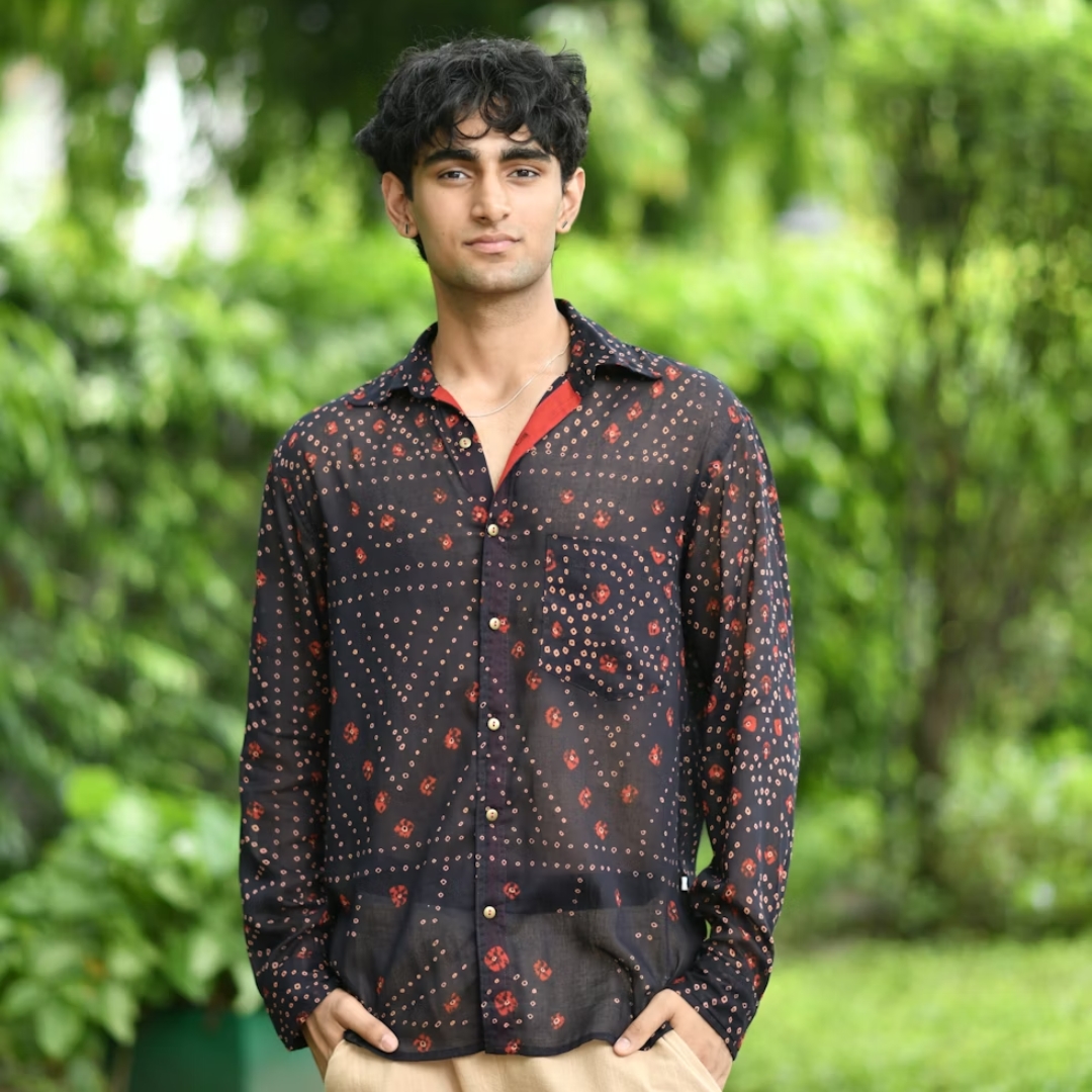 The Shop India Facebook ad: Our Bandhani is crafted for the everyday man-effortless…