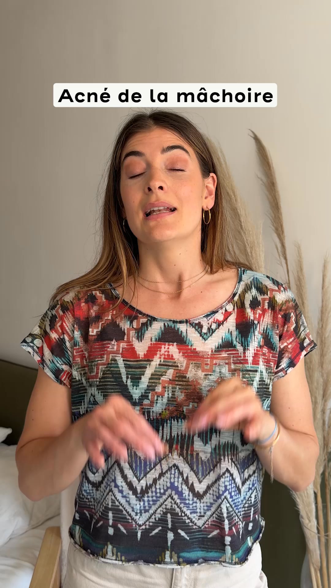 Circles Facebook ad: Boutons inflammés sur la mâchoire? C'est probablement…