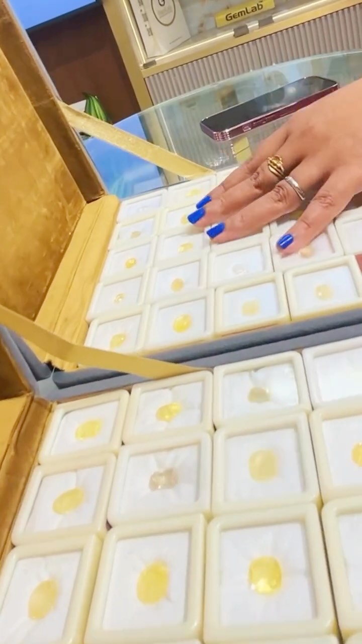 GemLab Facebook ad: Your destiny deserves the Right Gemstone