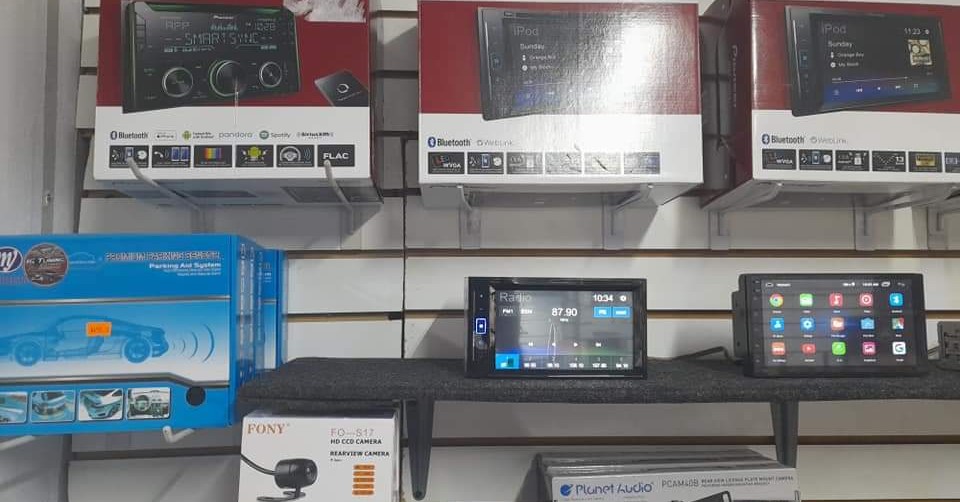 Stara electronics Facebook ad: Local business