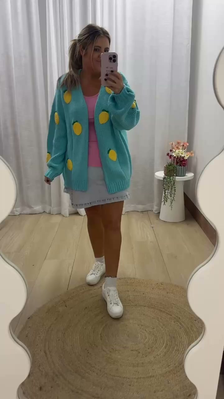 Proud Poppy Clothing Facebook ad: Meet The Amalfi Cardi