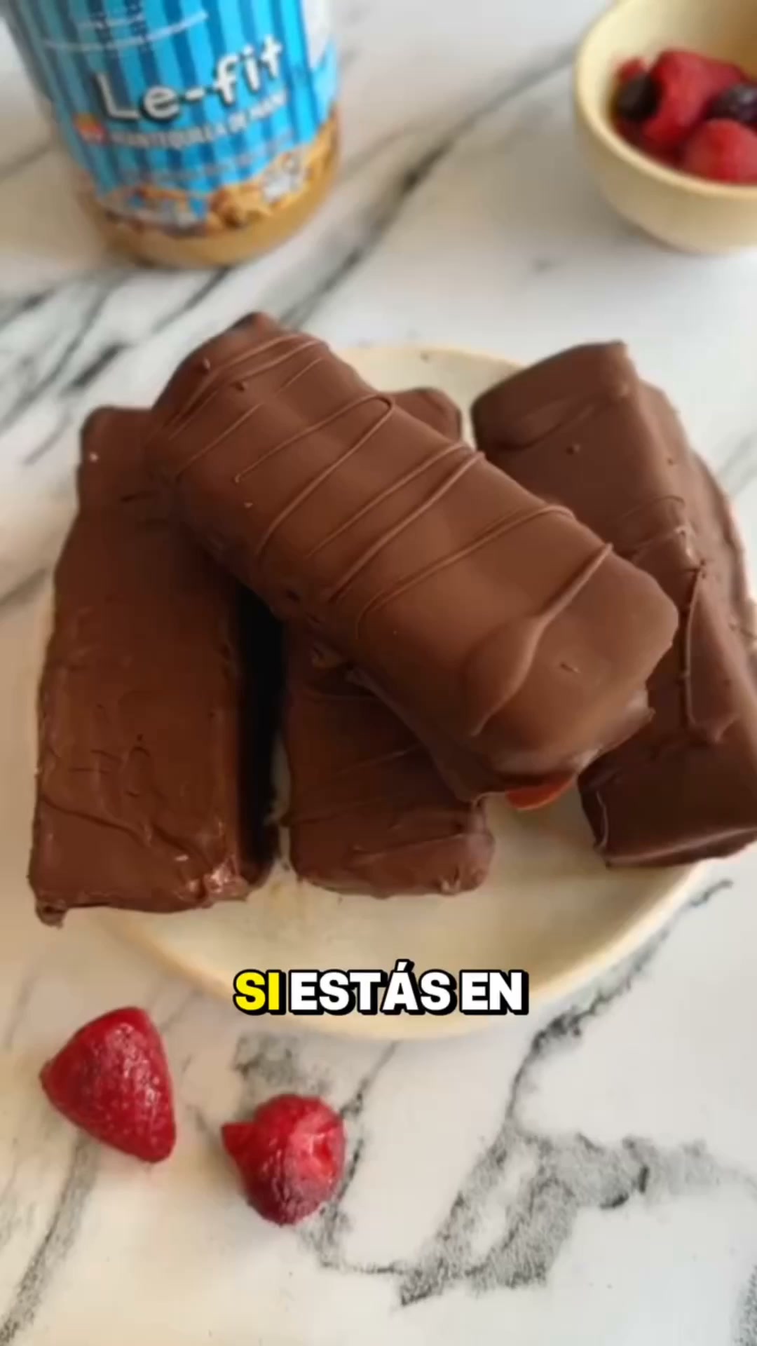 Academia Expansión Facebook ad: +700 recetas para comer rico sin culpa