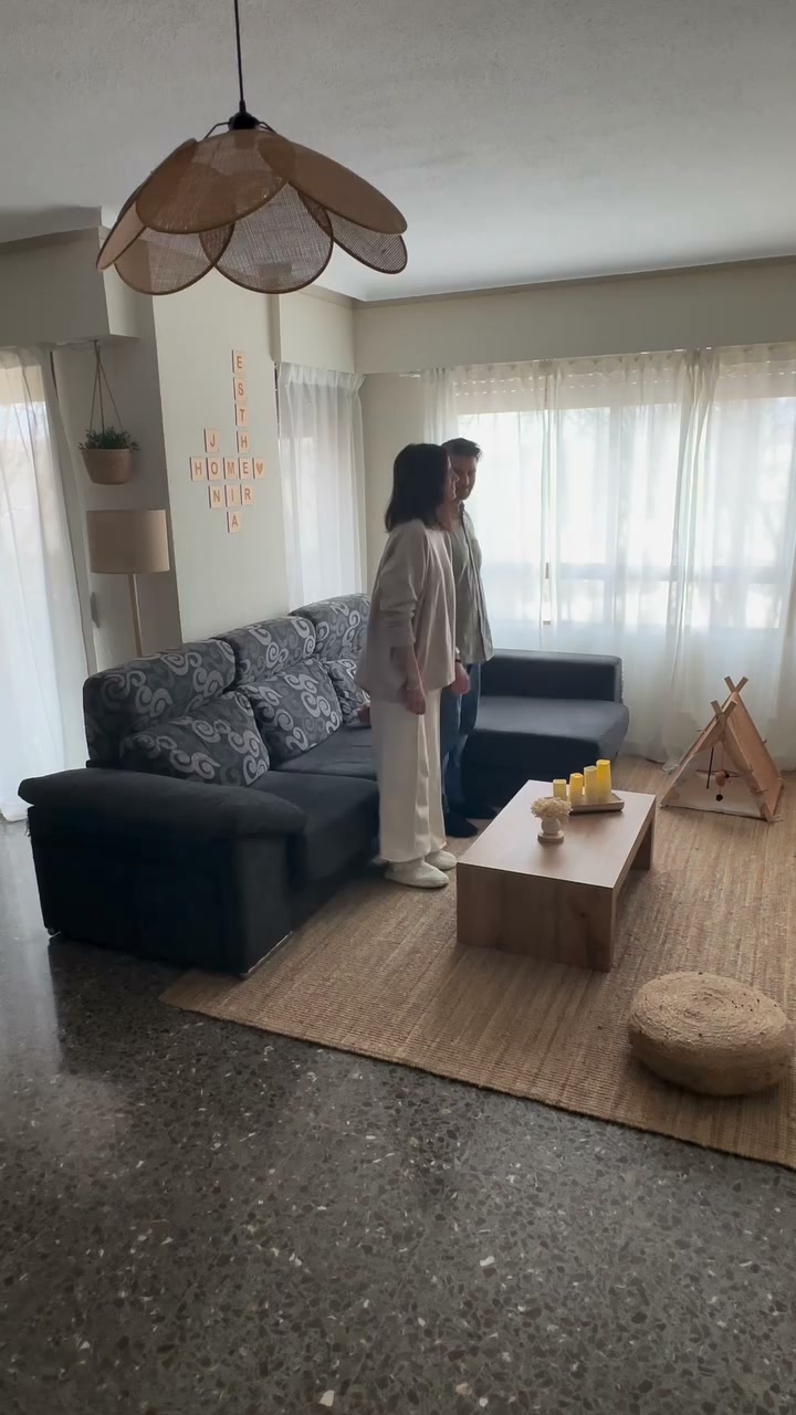 Vente-unique.com Facebook ad: Canapé d'angle droit en tissu chiné beige NELORIM