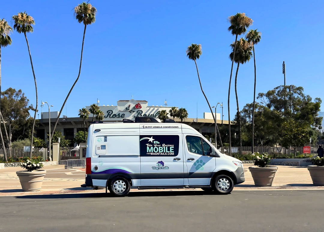 Wag'n Tails Mobile Conversions Facebook ad: Ready to take your grooming business on the…