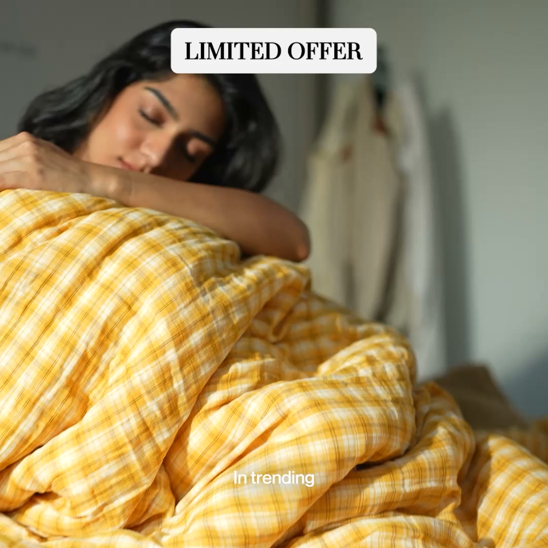 Zarf Studios Facebook ad: Buy 2 At Flat ₹9999