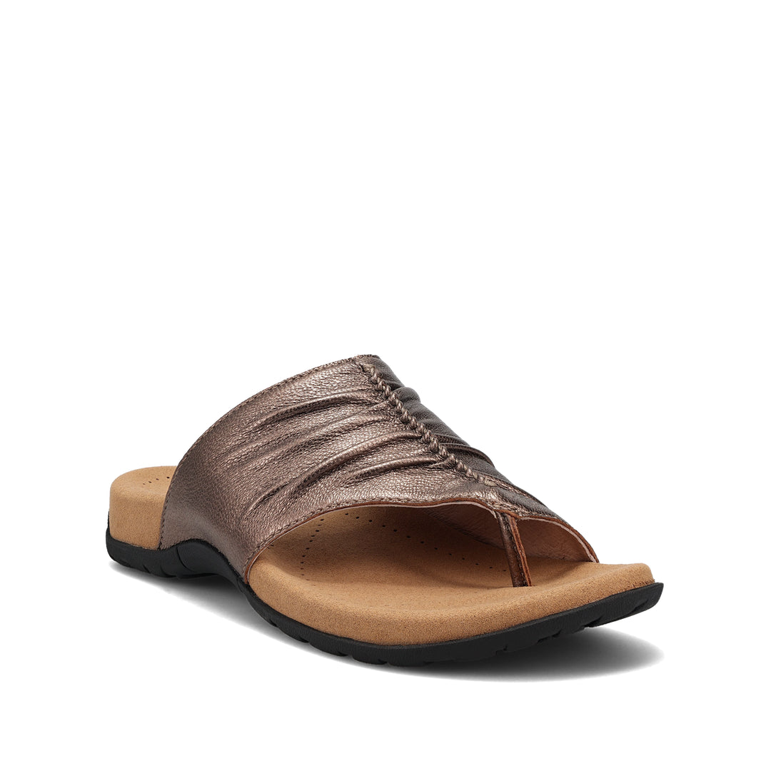 Taos Footwear Facebook ad