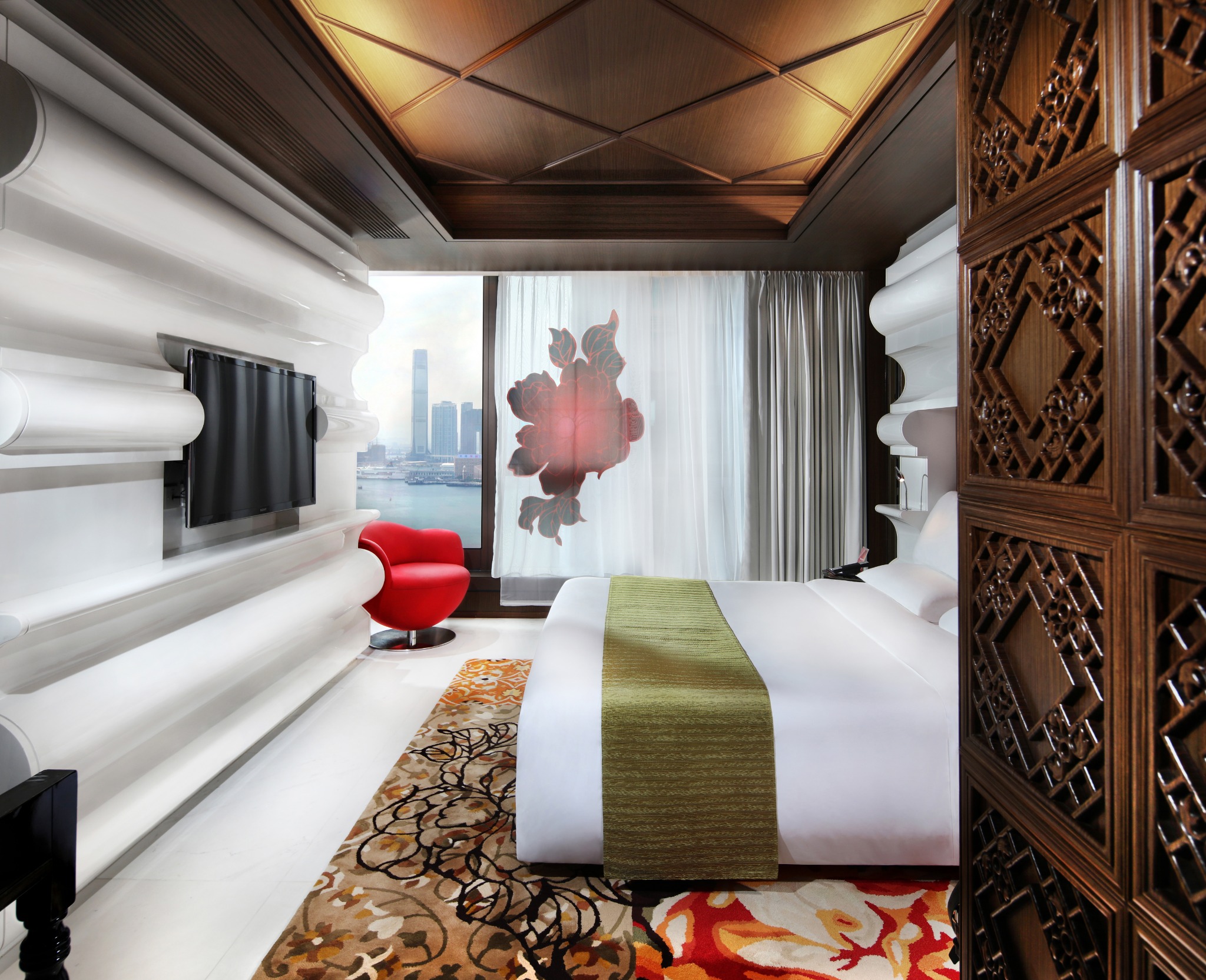 Mira Moon Facebook ad: Book Early and Save