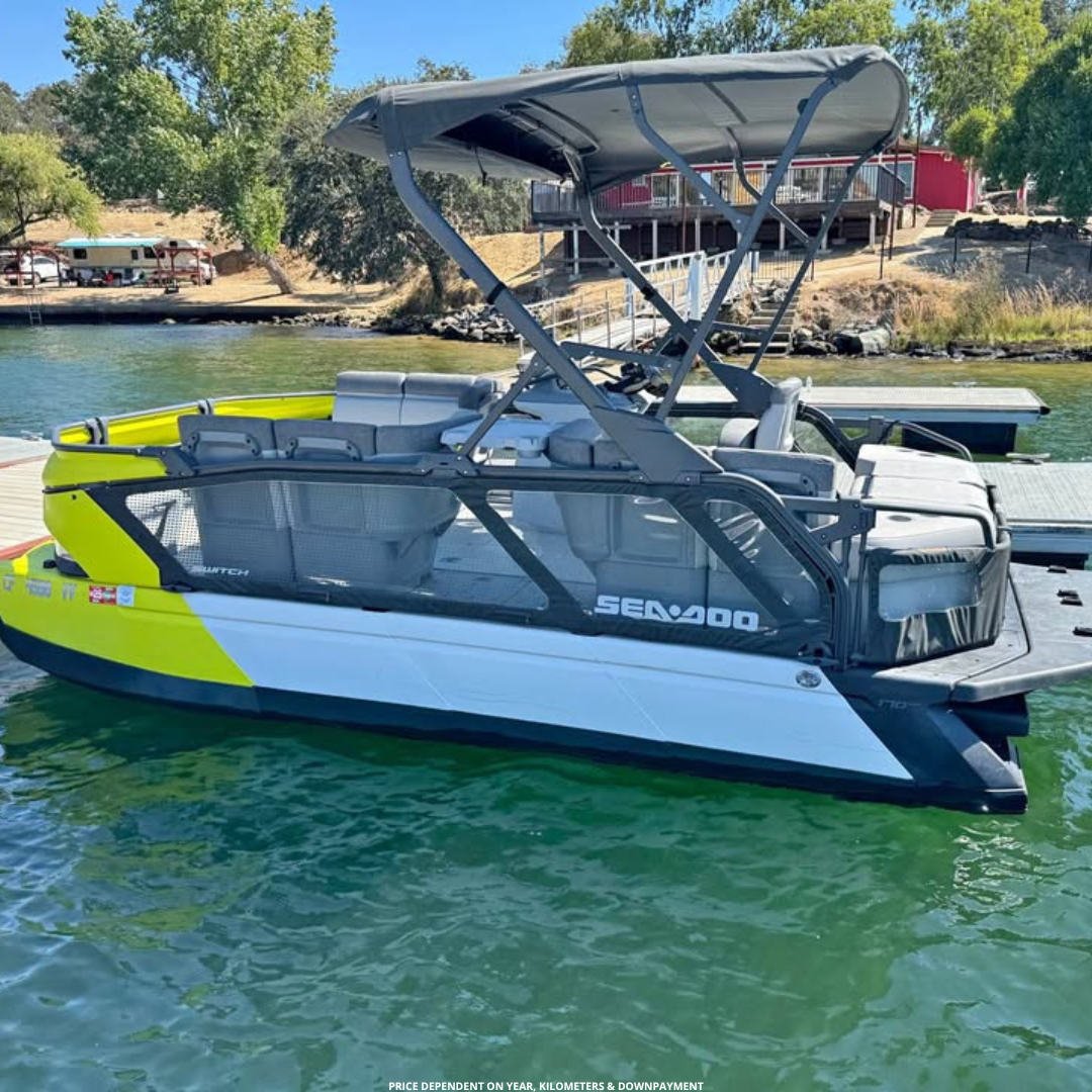 Boat Deal Canada Facebook ad