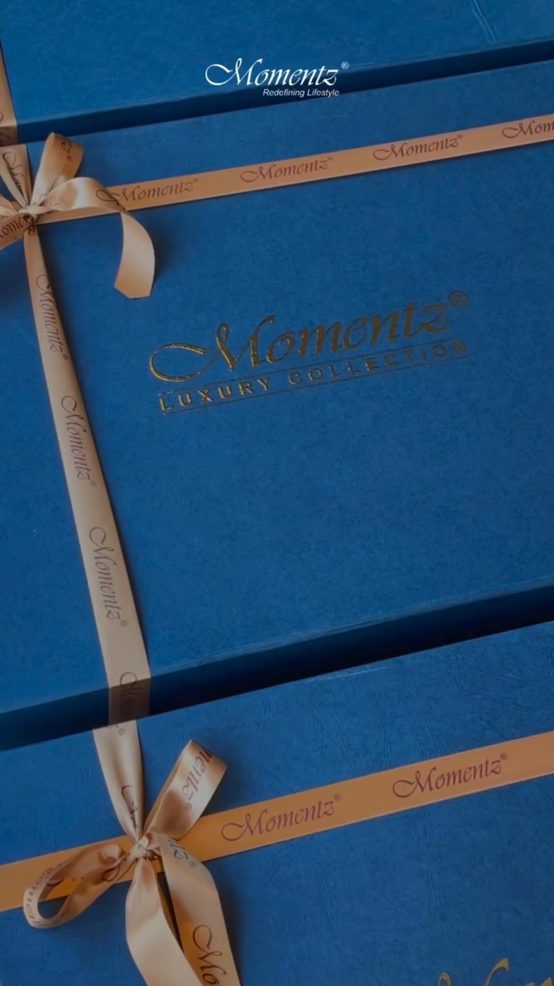 Momentz Redefining Lifestyle Facebook ad: Exquisite Wedding Favors