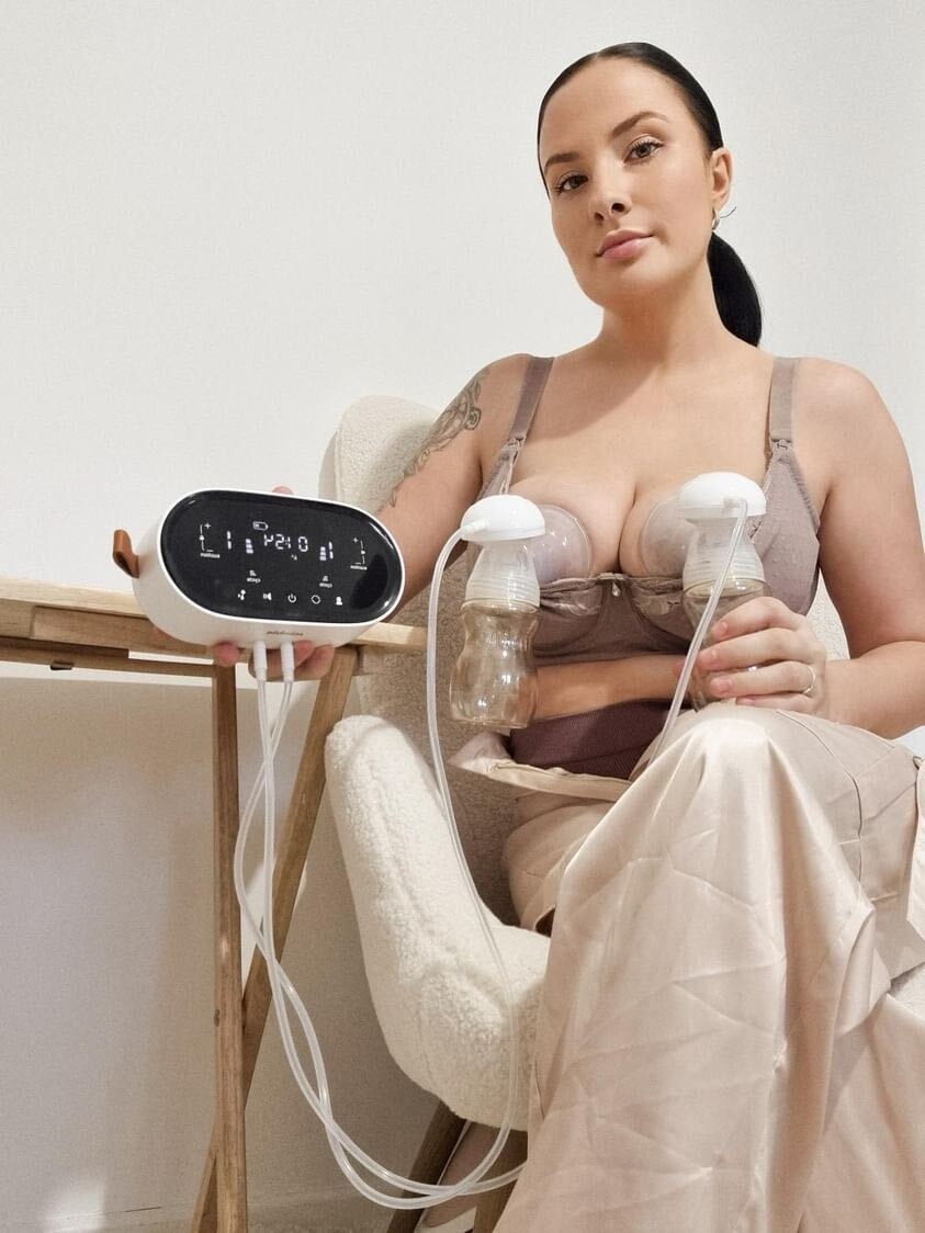 Minbie Facebook ad: After weeks of research on breast pumps, I…