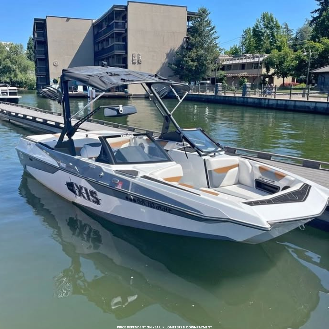 Boat Deal Canada Facebook ad