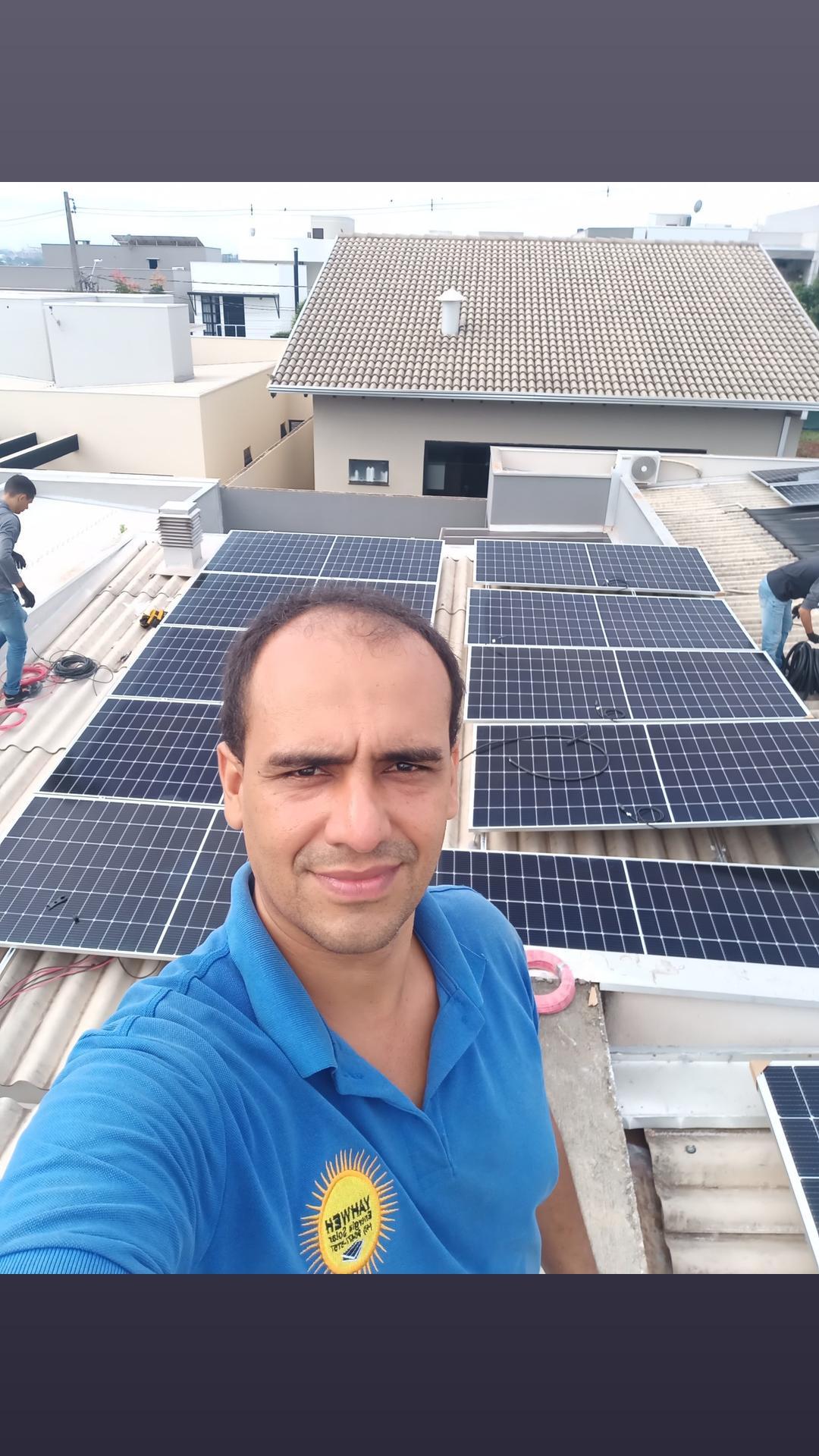 Yahweh Energia Solar Facebook ad