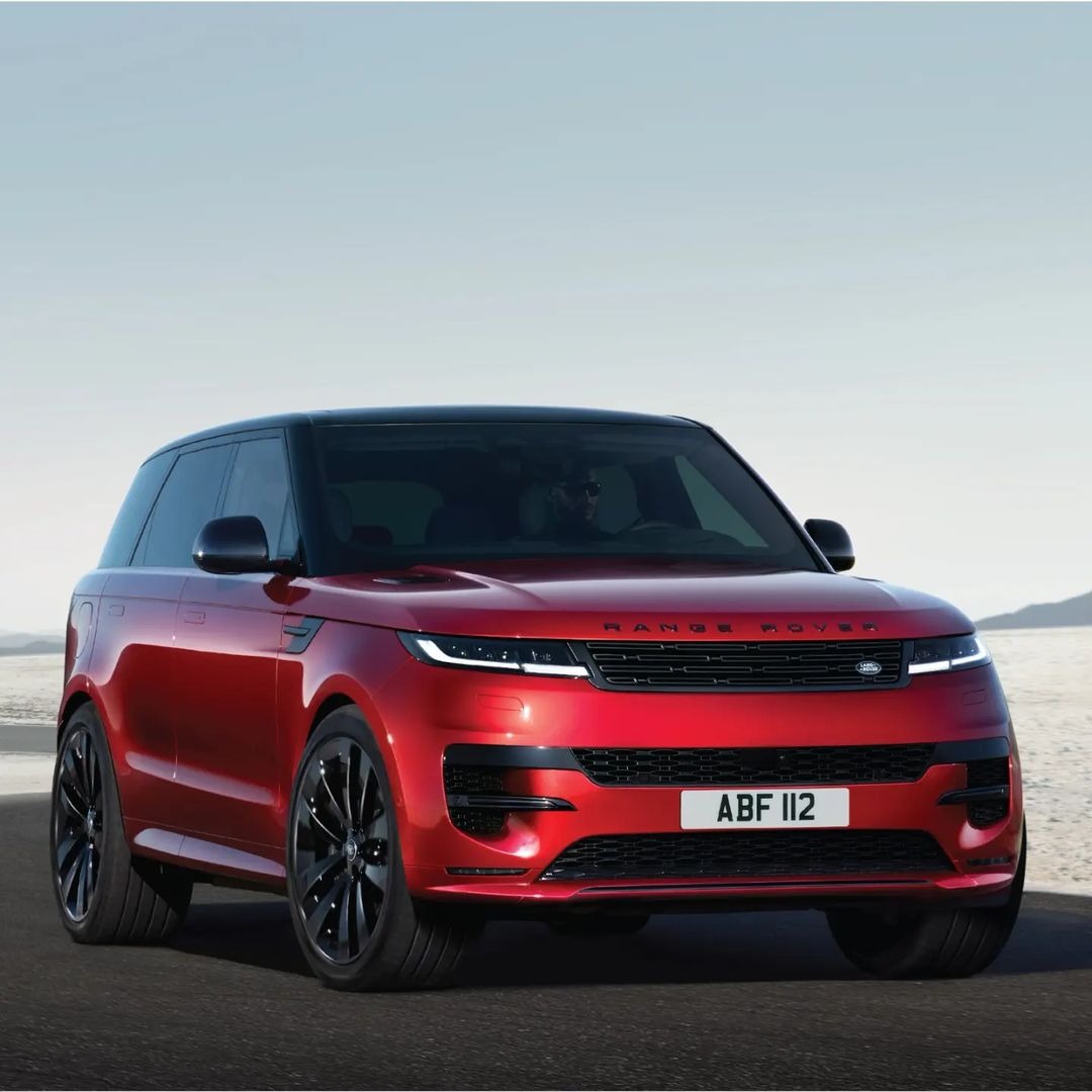 Land Rover I Modi Motors Facebook ad