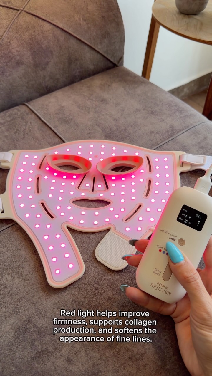 natia_beridzee Facebook ad: I’ve been using the Artemis LED Light Therapy…