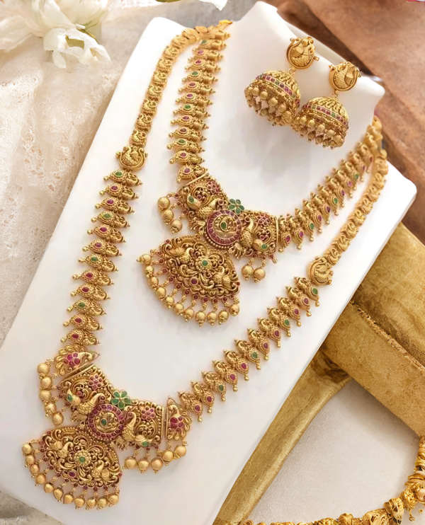 Vihaajewellery Facebook ad
