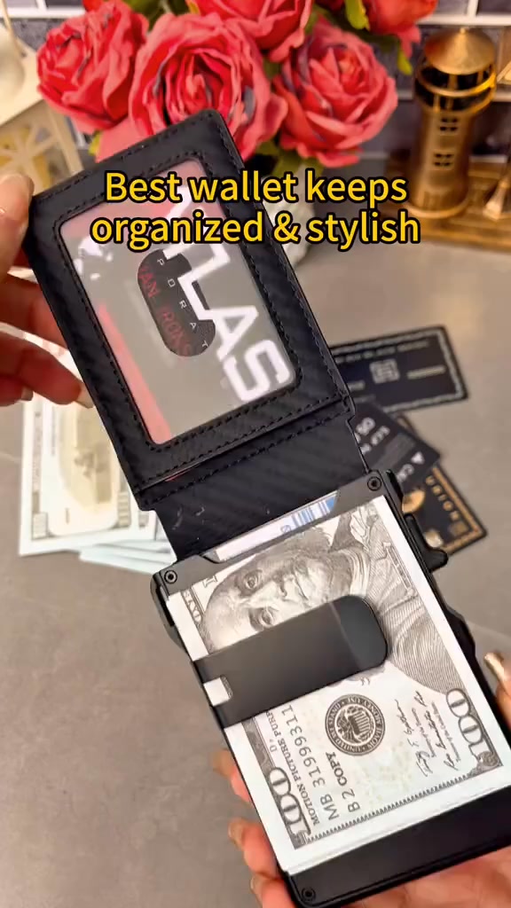 Ongitecoude Facebook ad: Best men's wallet on the market