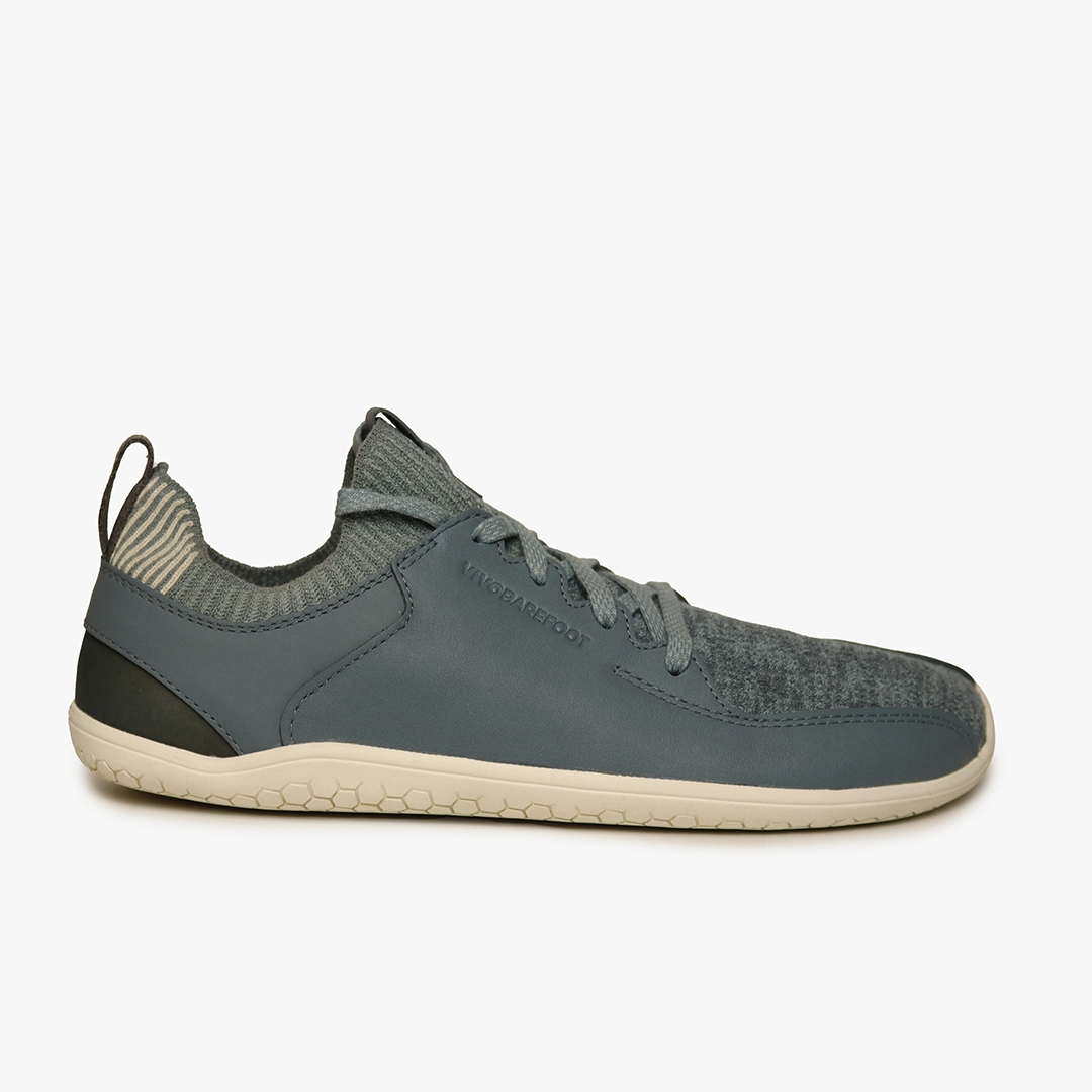 Vivobarefoot Facebook ad