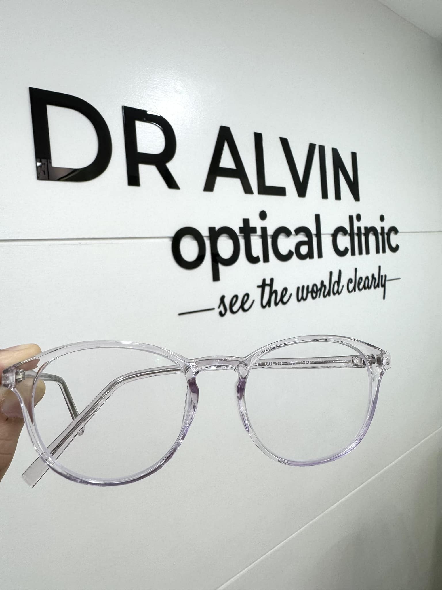 DR ALVIN Optical Clinic Facebook ad