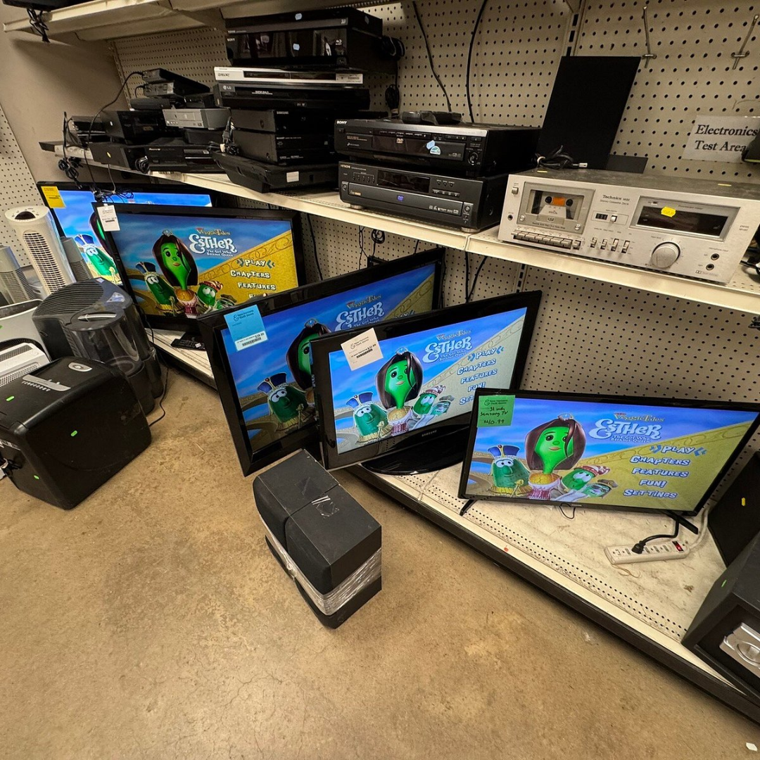 The Lifestylist Facebook ad: Electronic Thrift Stores