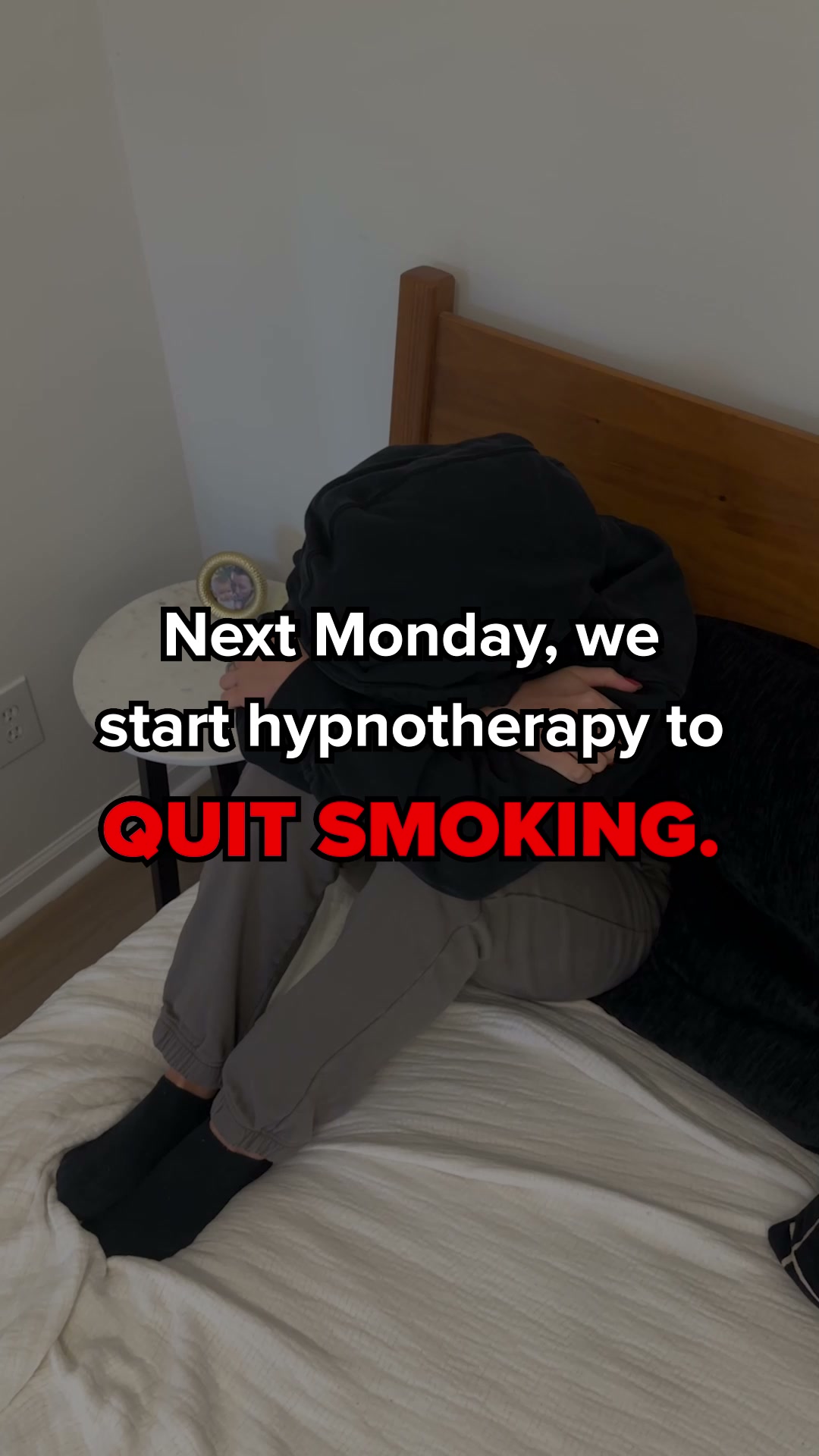 Hypnozio: power of hypnotherapy Facebook ad: Quit Smoking in a Way That Actually Feels Easy