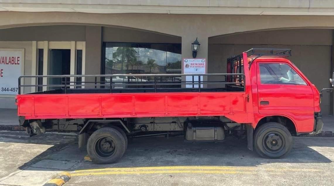 Labangon Lipat Bahay and Trucking Services Facebook ad: Moving doesn’t have to be stressful.