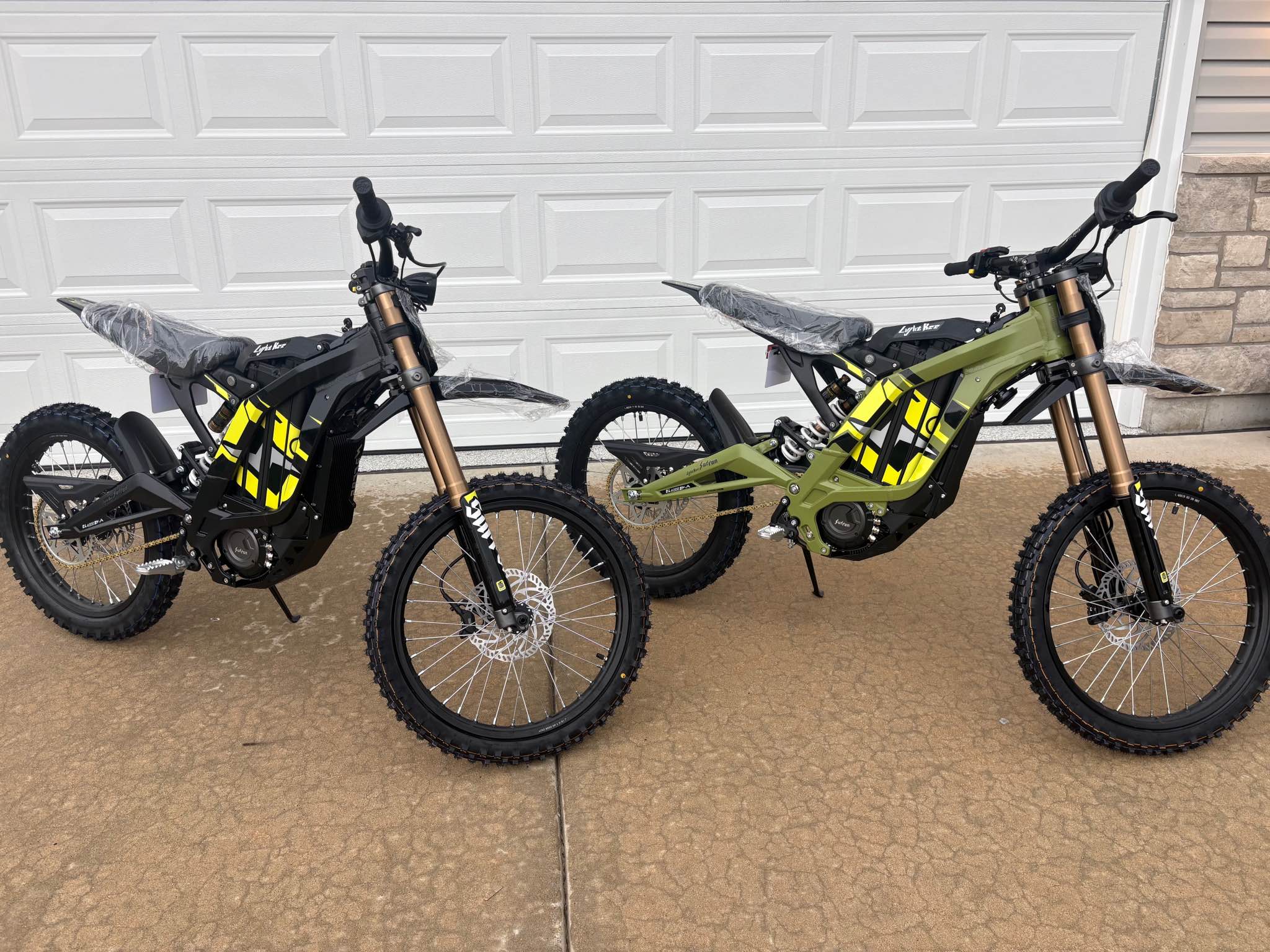 Dan Farley Facebook ad: Sur-Ron LBX E-Bike / E-Moto Surron Light Bee X ** No…