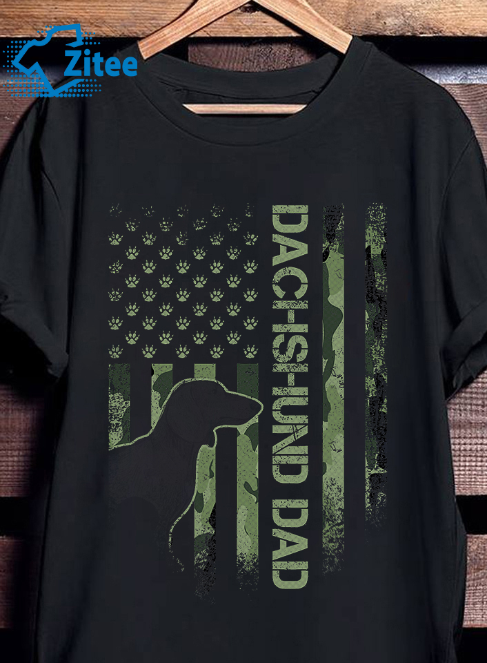Pet Clothing and Gifts Facebook ad: Perfect gift for anyone who loves Dachshund!