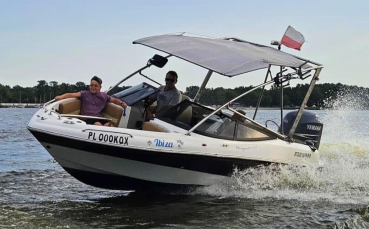 Wynajem Łodzi Zegrze Facebook ad: ŁÓDŻ IBIZA z silnikiem Yamaha 150KM 4T.