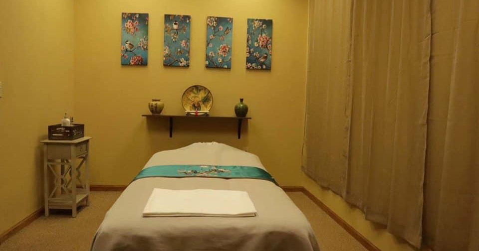 Ni Hao Asian Massage Facebook ad