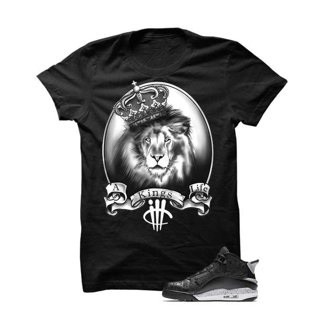 illCurrency Facebook ad: T's & Hoodies to Match Your Kicks