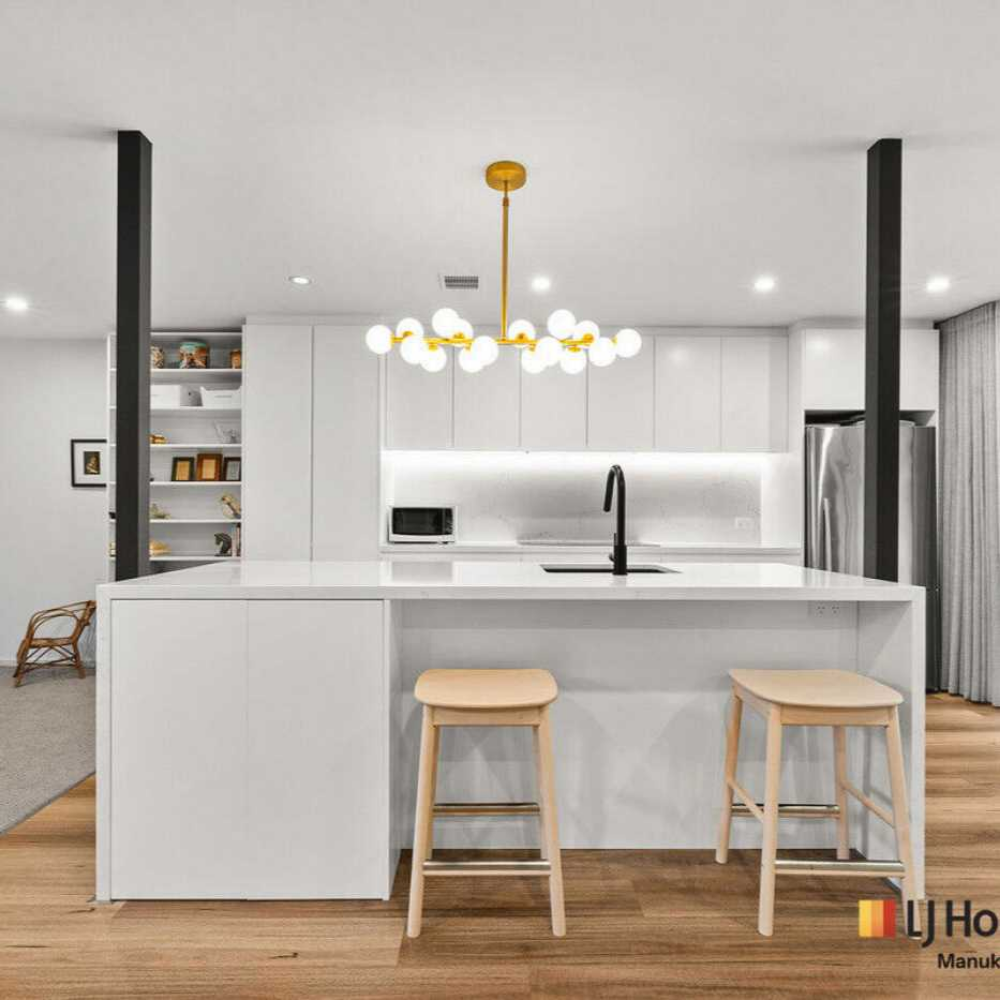 LJ Hooker Manuka Facebook ad