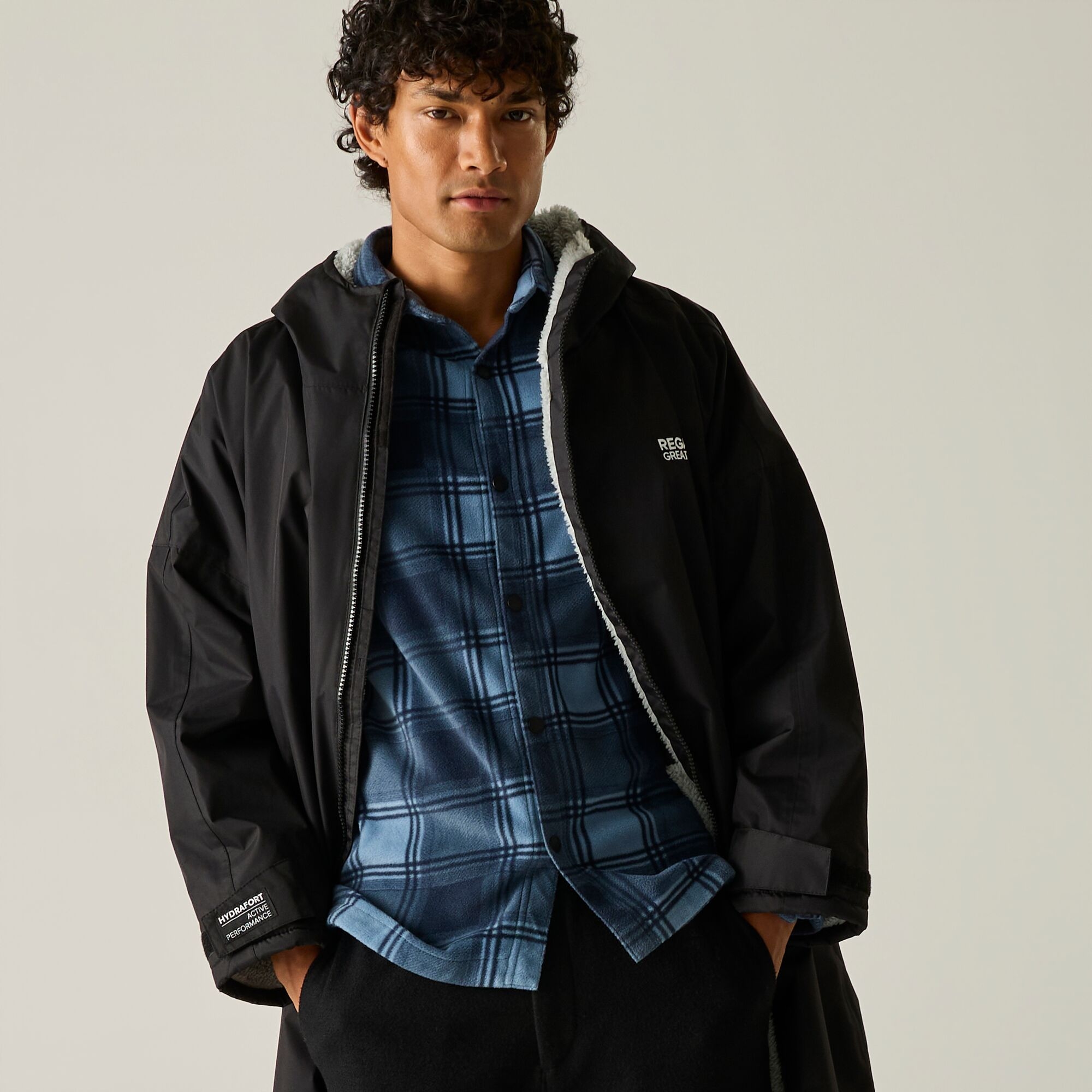 Regatta Facebook ad: New season is here.