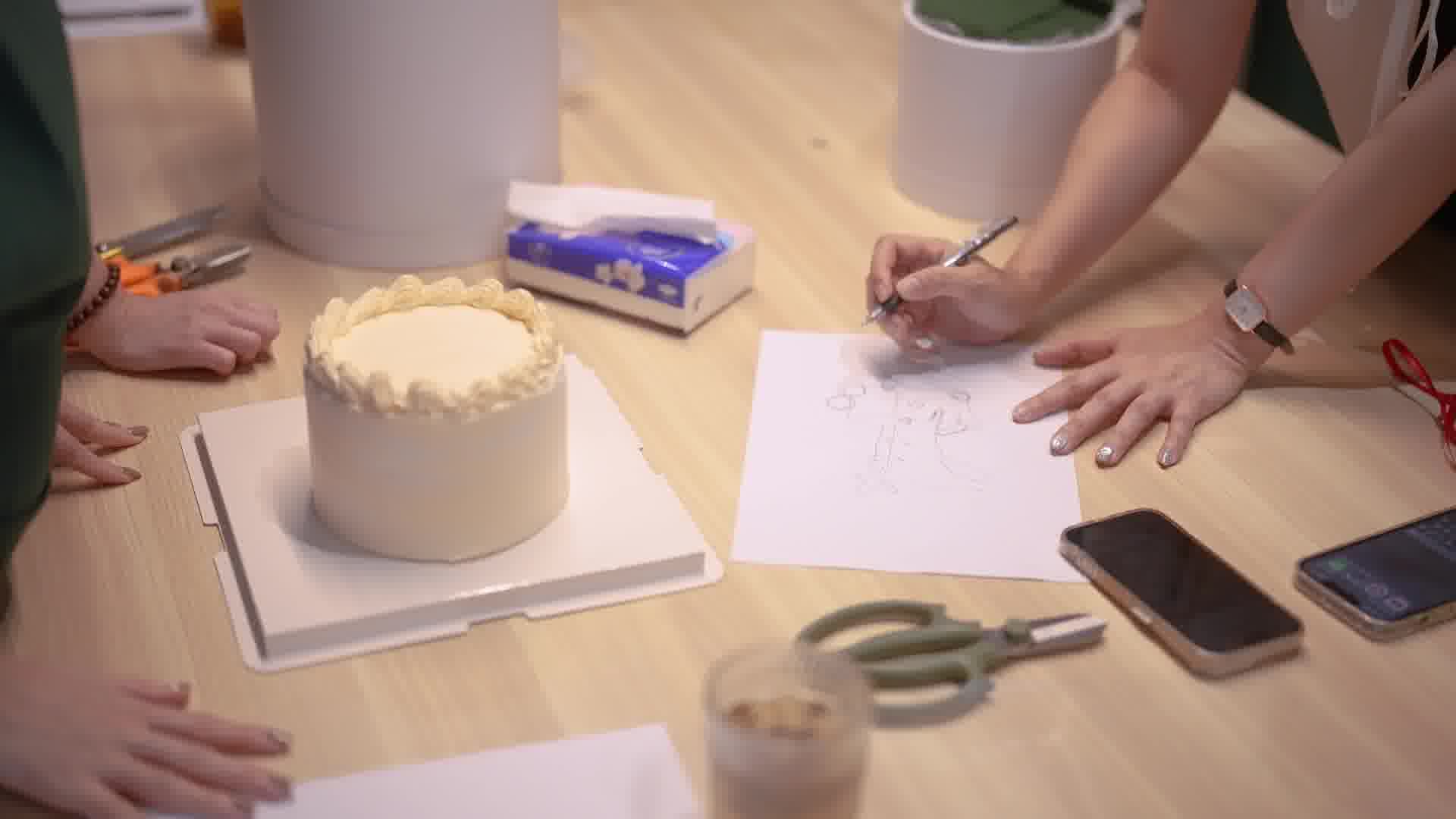 Hua Bar Flower Facebook ad: Join Our Floral Design Workshop