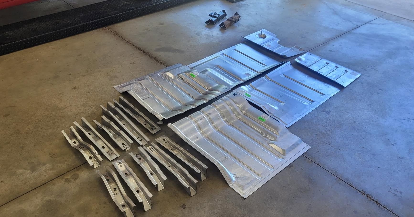 David Wilford Facebook ad: Auto Floor Pans