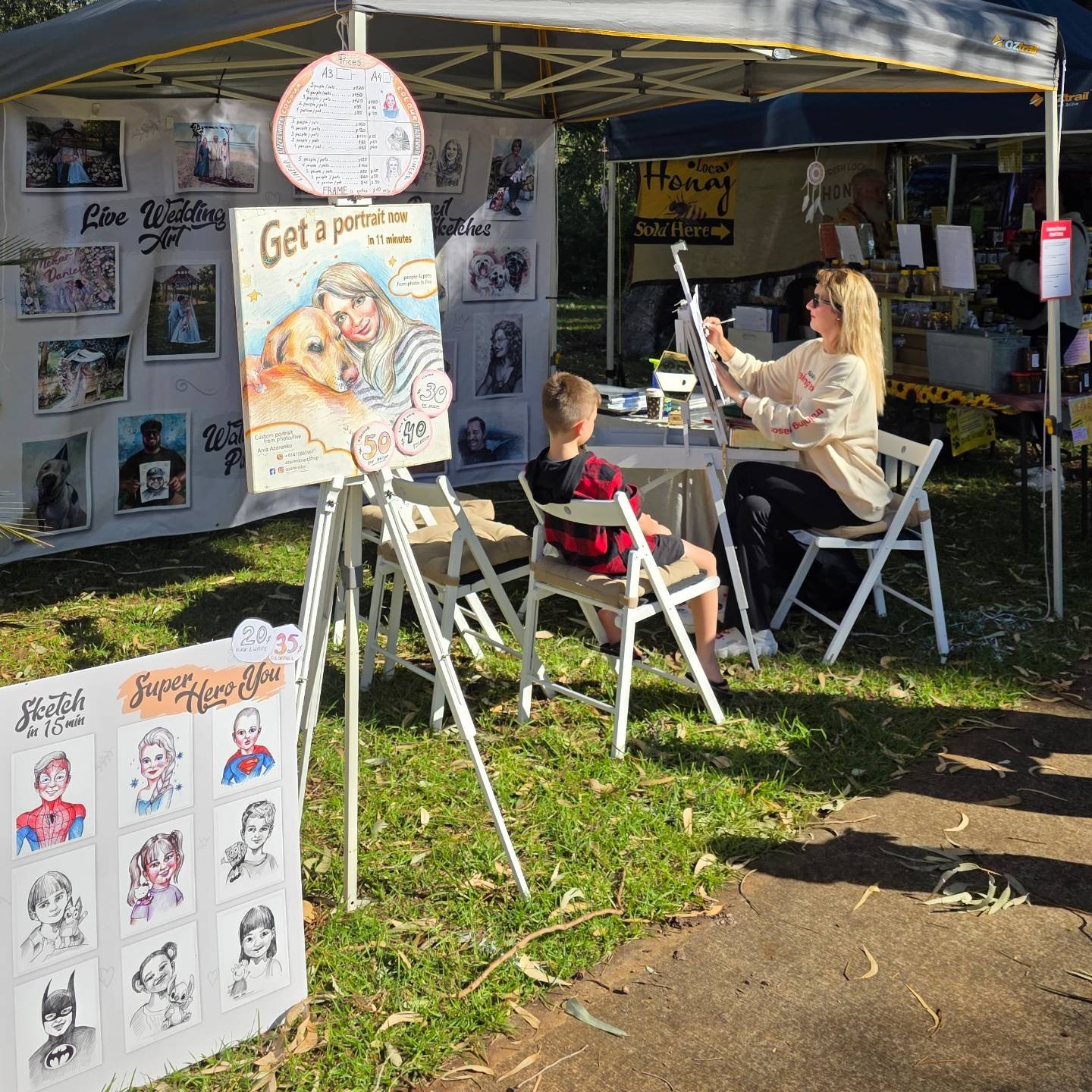 Coastal Markets by Market Sisters Facebook ad: Have your portrait done while you are on…