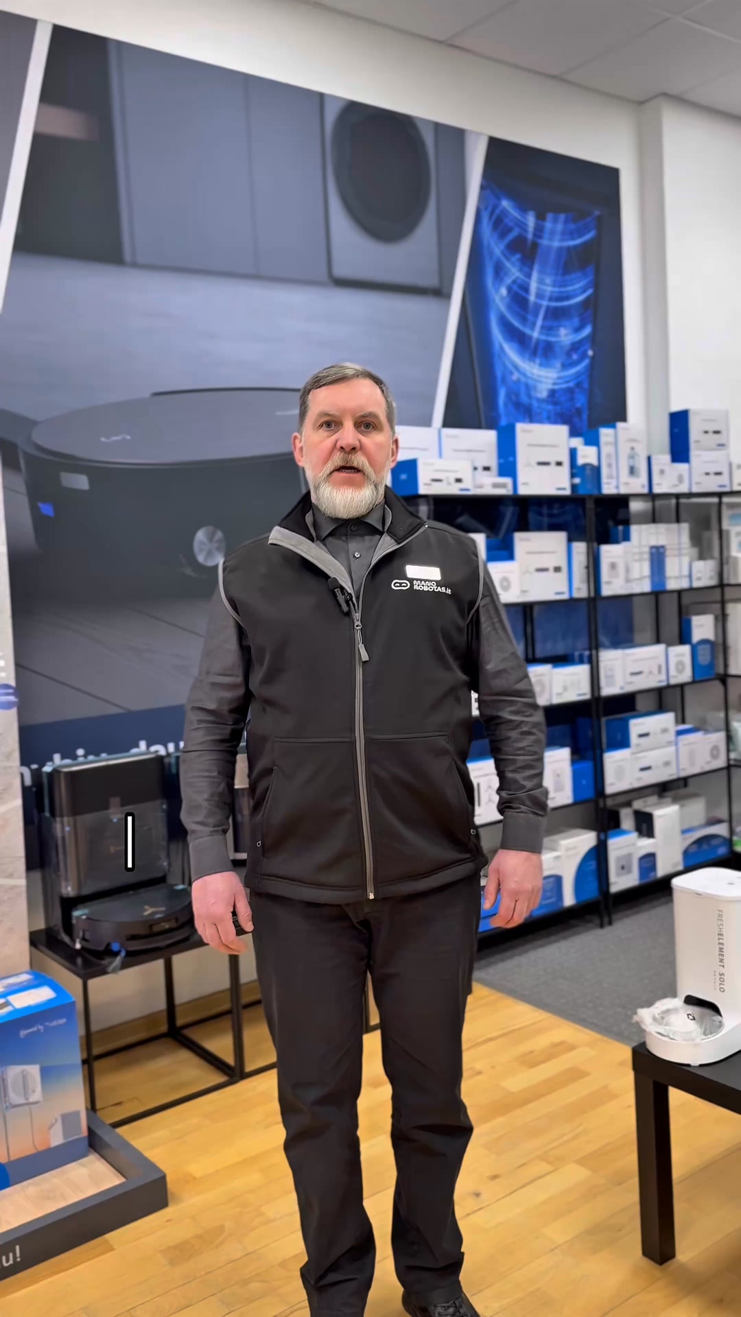 manorobotas.lt Facebook ad: NAMŲ ROBOTAI IŠ PATIKIMŲ RANKŲ