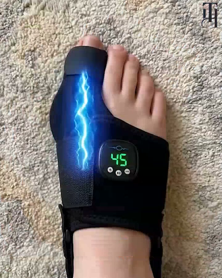 Dr. Elena Rostova Facebook ad: Throbbing foot pressure every step?