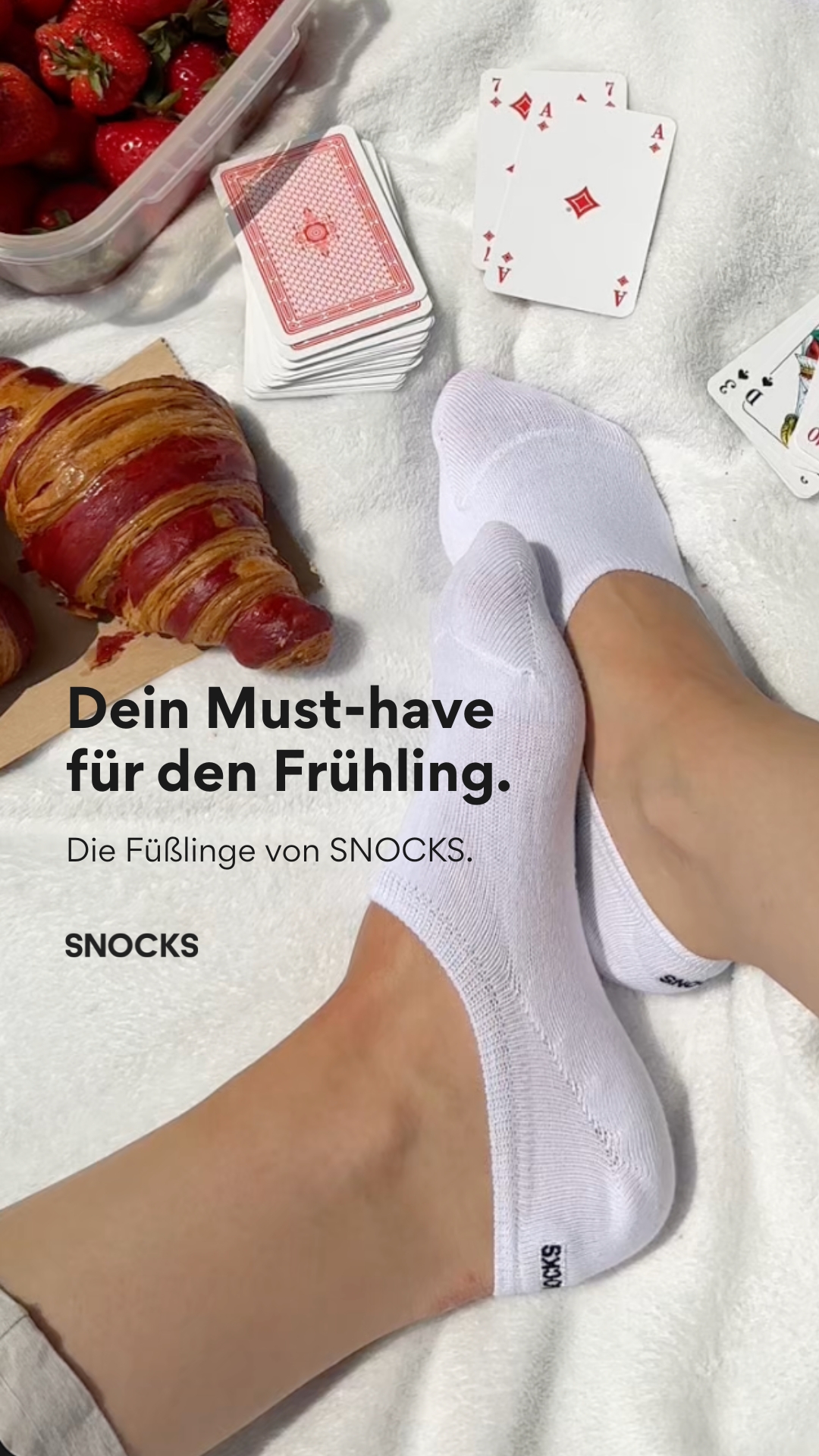 SNOCKSOfficial Facebook ad: Jetzt Socken shoppen!