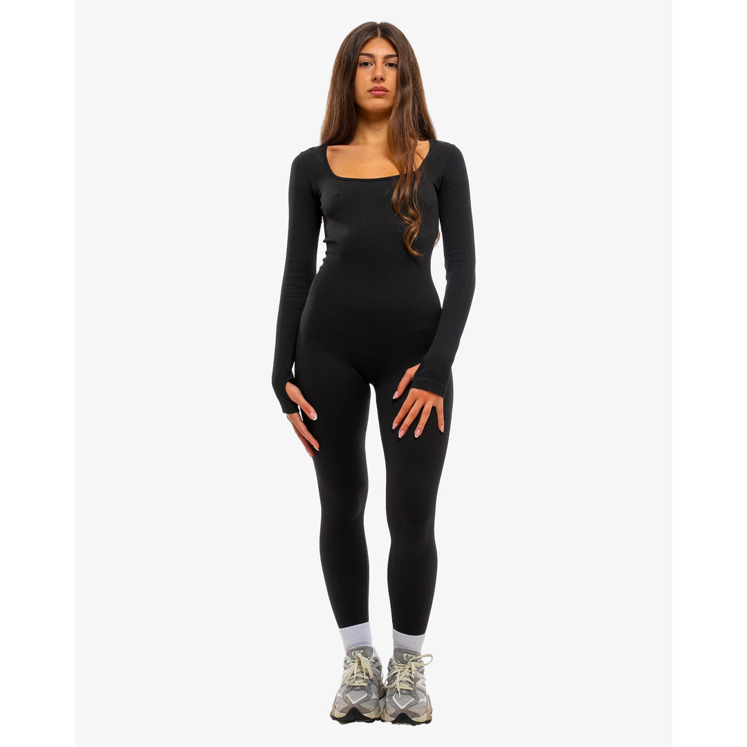 Evryshape Facebook ad: L'outfit che si adatta al tuo ritmo Dal pilates, al…