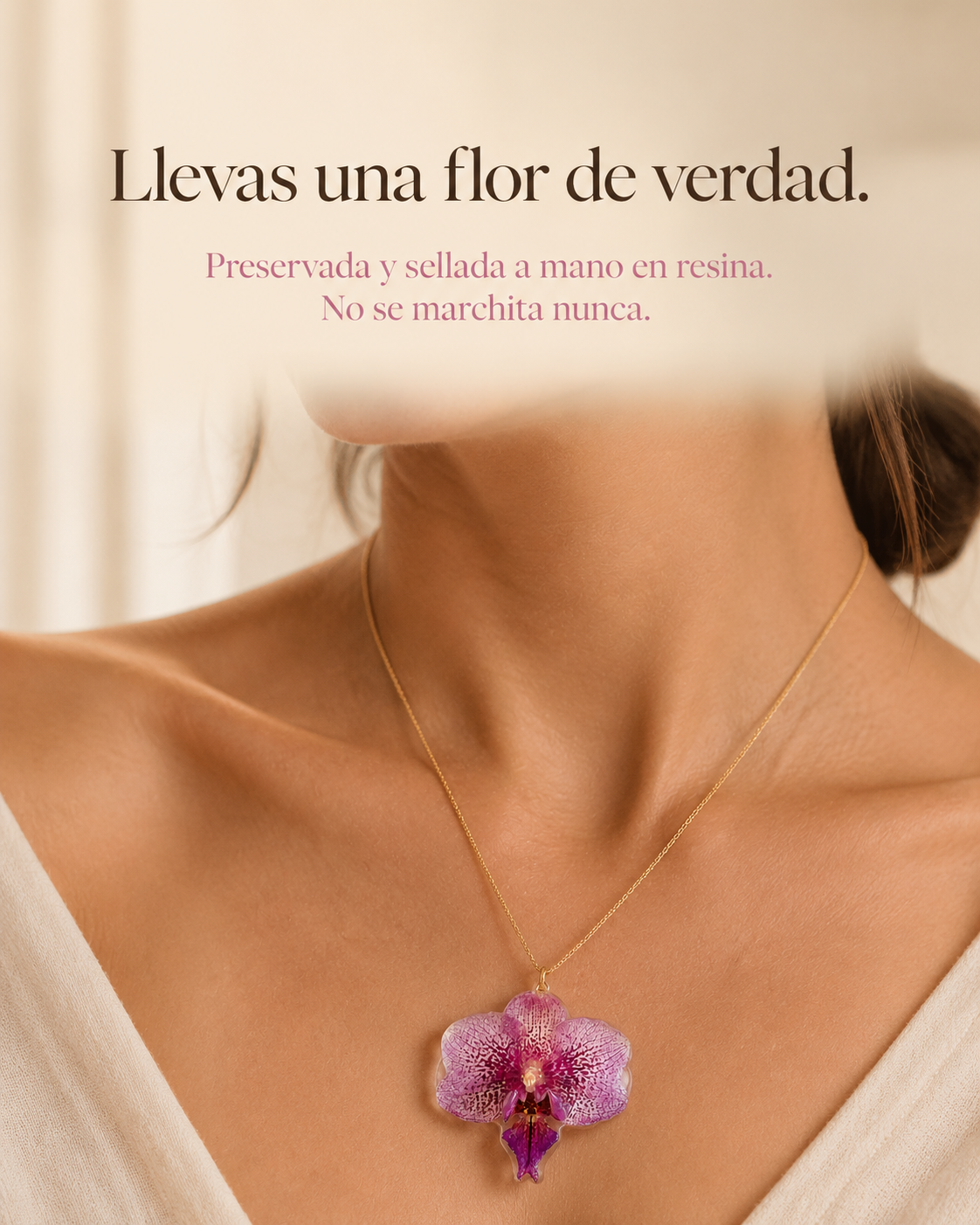 Eterna by Zahara Facebook ad: La belleza de una flor real, para siempre