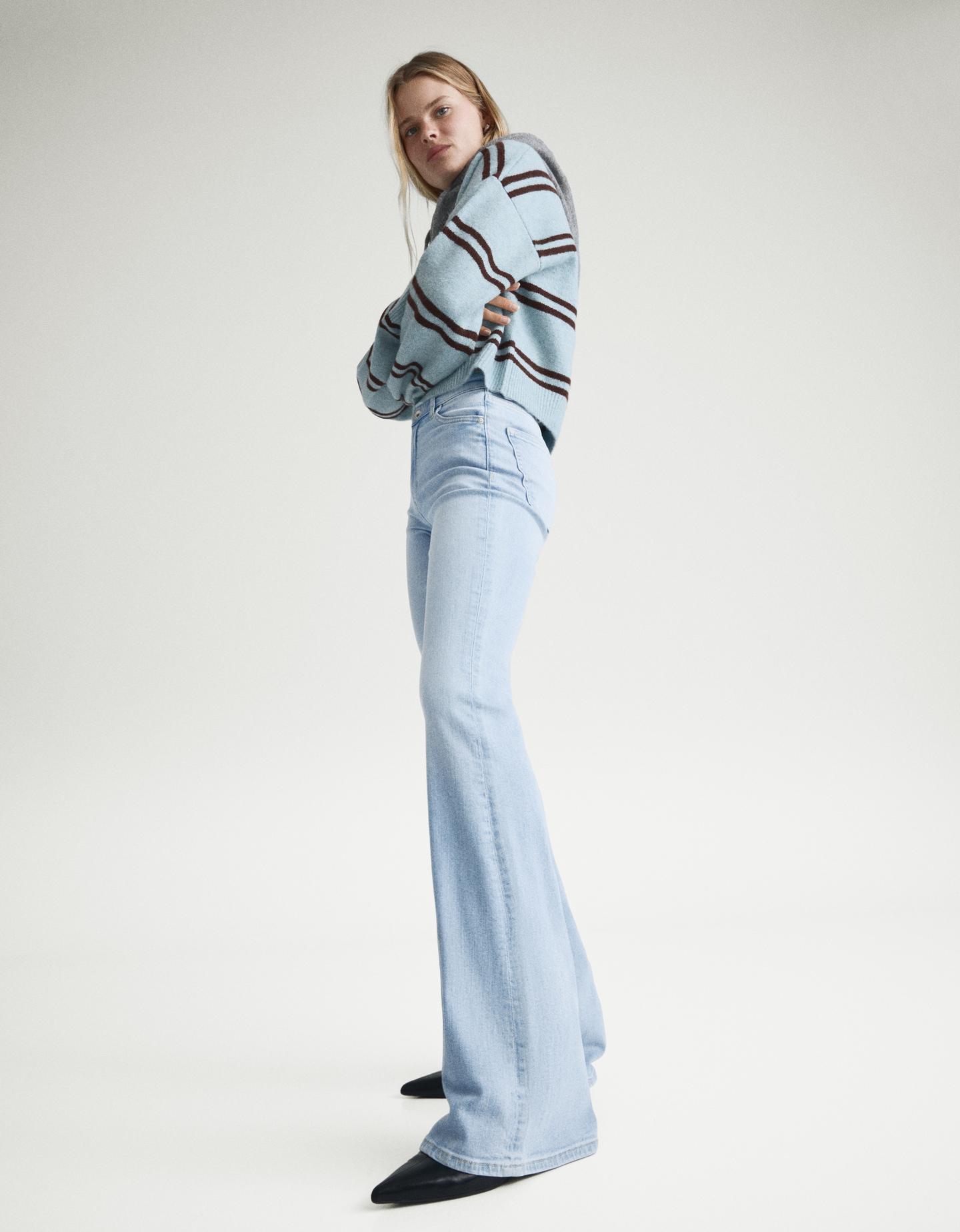 Bershka Facebook ad