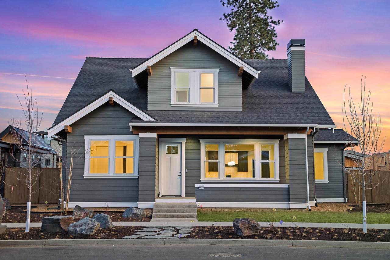Bend Oregon Real Estate: Ladd Group Facebook ad