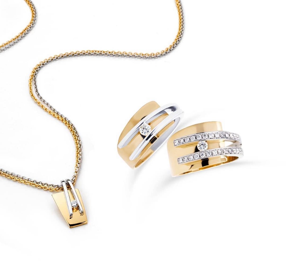 Niestadt Juweliers Facebook ad: Al tientallen jaren verkopen wij de collecties van…